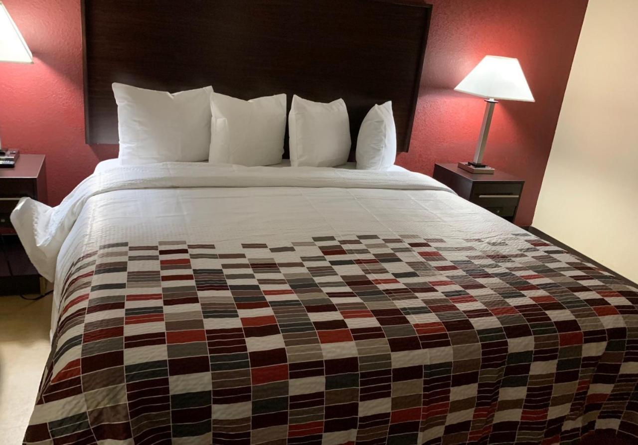Red Roof Inn Atlanta - Six Flags Exterior photo